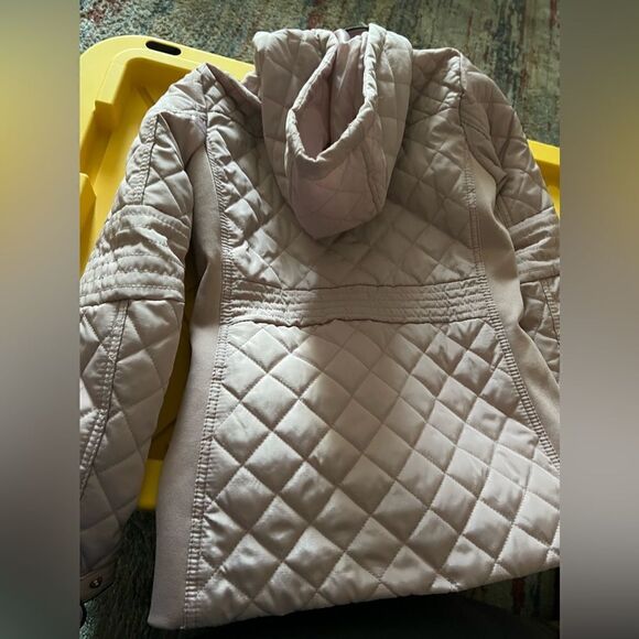 Girls quilted jacket with hood and zipper closure with snaps and pockets - Picture 6 of 9